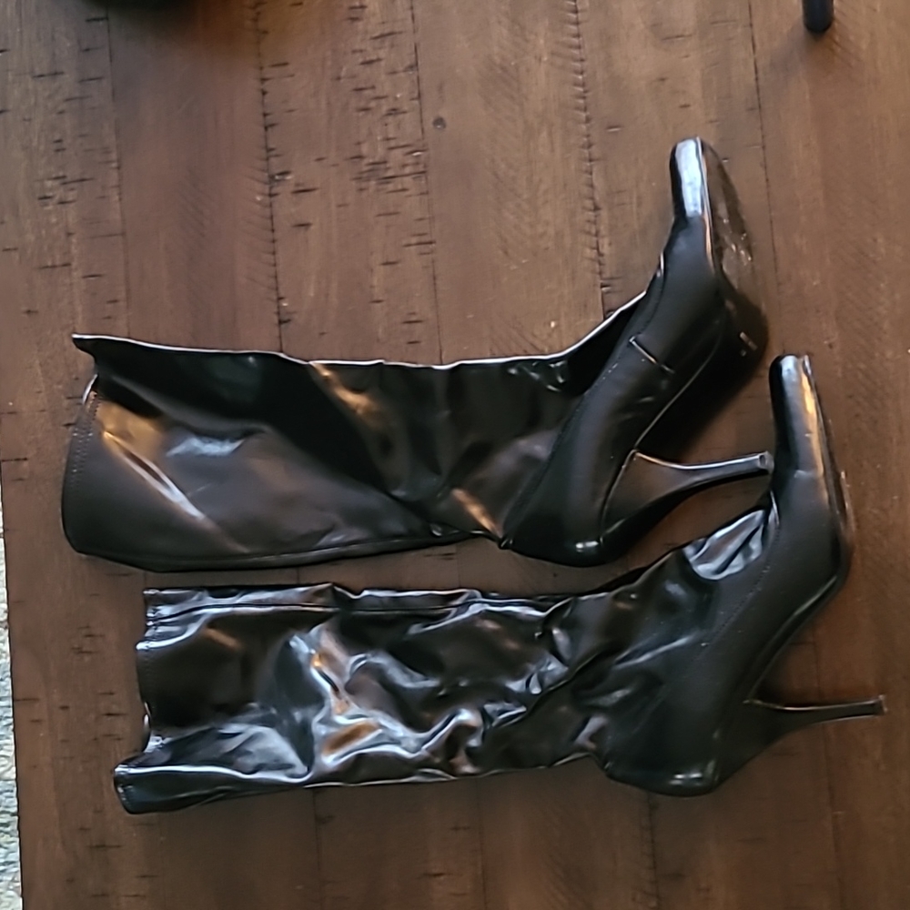 Nine West Womans heeled boots 8M